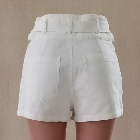 🤪FREE W/purchase! Molly Green paper bag shorts - Picture 2 of 5